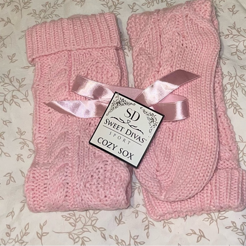 Pink women’s socks